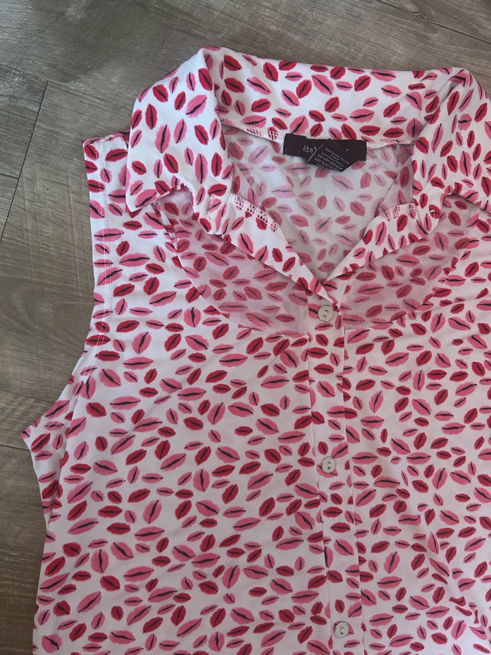 Kiss Print Tunic Blouse | Adele & May
